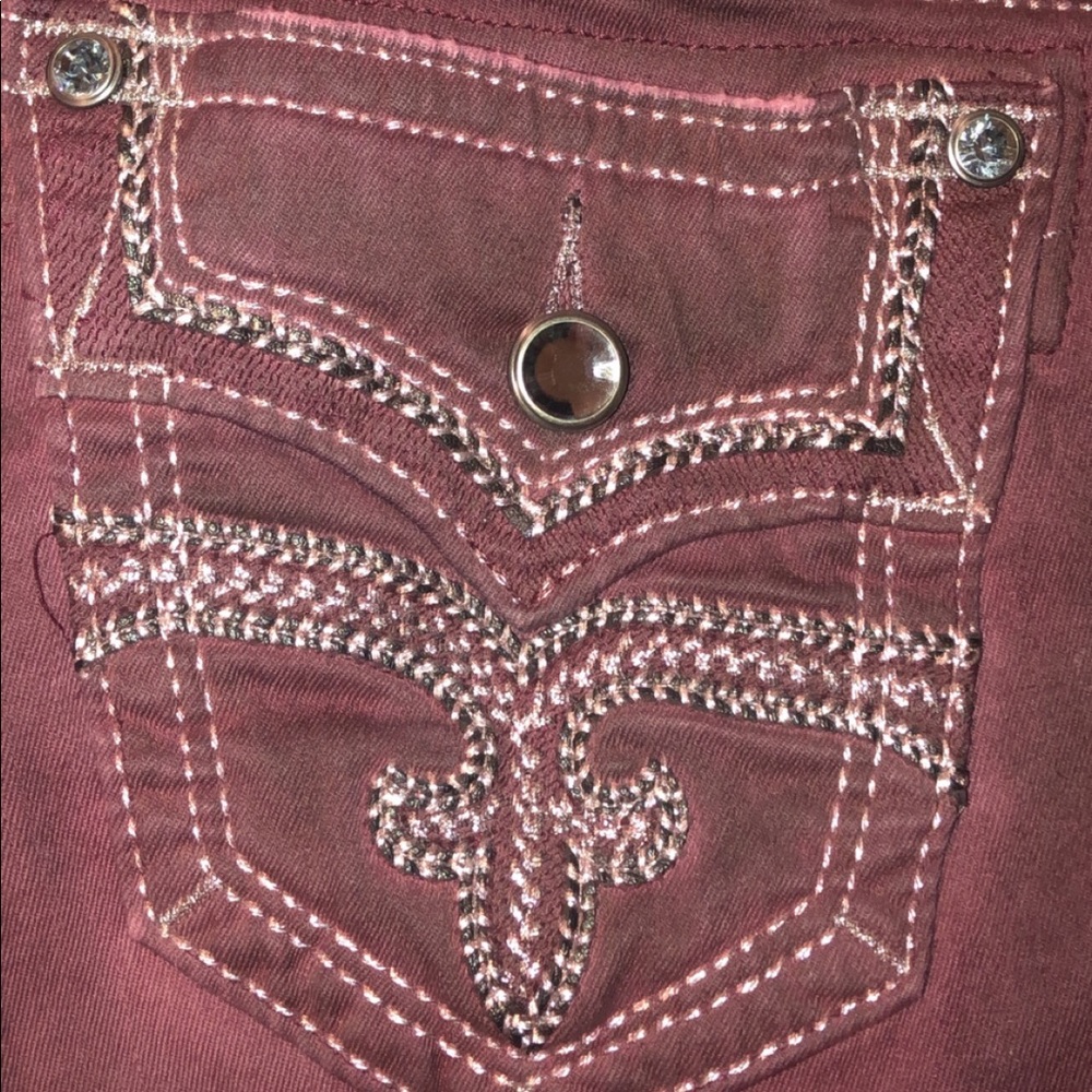 NEVER WORN Rock Revival Skinny size 26-32